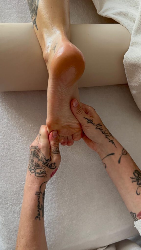 1435c804 ed65 49f7 b5bb 5407e4fac410